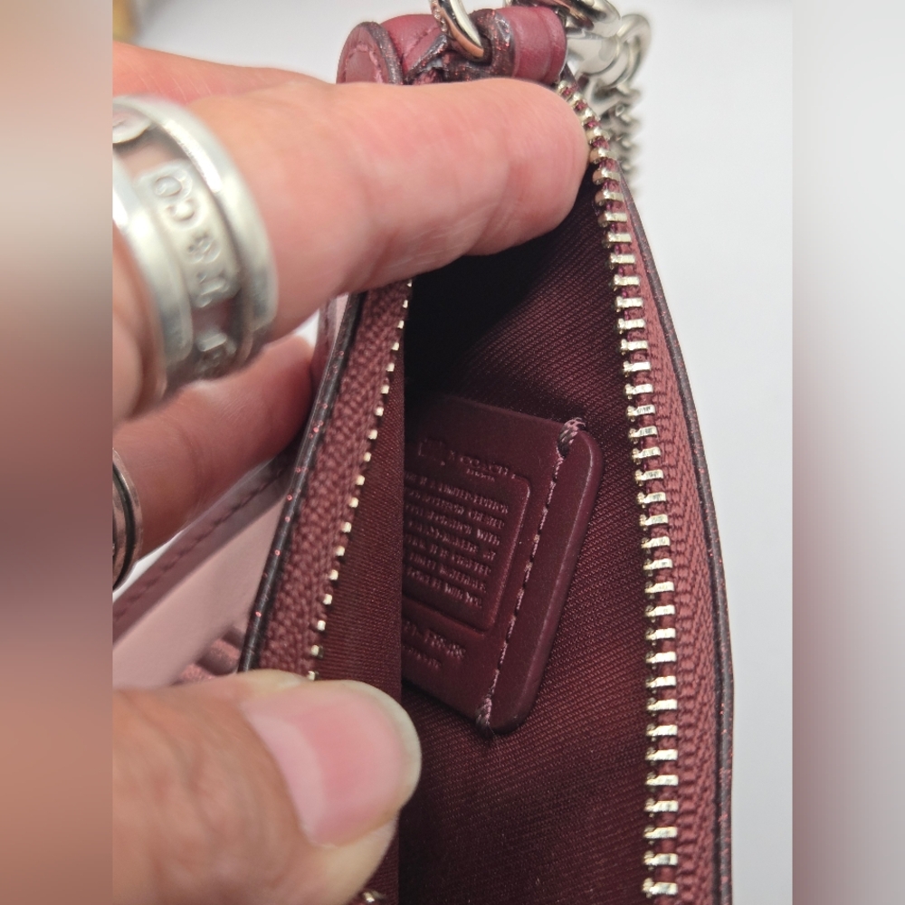 Coach Star Wars Triangle Keychain - Burgundy - Picture 8 of 10